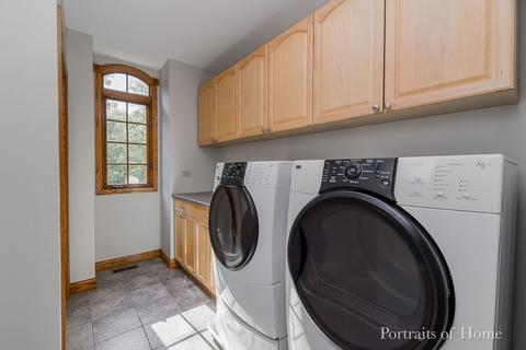610 N Wright St, Naperville, IL 60563 photo 23
