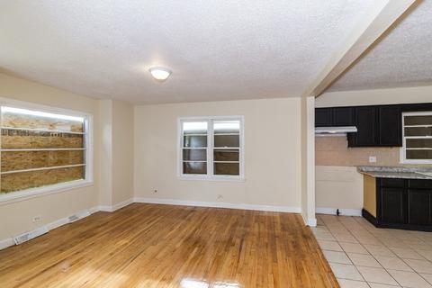 85 E 146th St, Harvey, IL 60426 photo 3