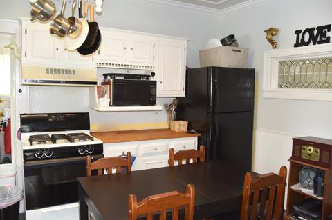 328 E 9th St, Lockport, IL 60441 photo 5