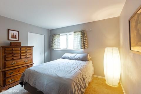 25 Birch Trl, Wheeling, IL 60090 photo 8