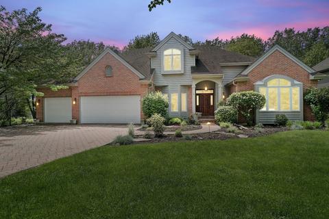 1440 Forest Dr, Glenview, IL 60025 photo 2