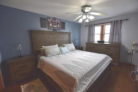 13046 S Brandon Ave, Chicago, IL 60633 photo 10