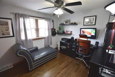 13046 S Brandon Ave, Chicago, IL 60633 photo 12