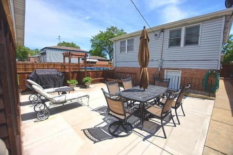 13046 S Brandon Ave, Chicago, IL 60633 photo 19