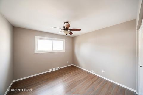 1925 E Yuma Ln, Mount Prospect, IL 60056 photo 10