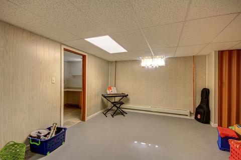 418 E Ctr, Monticello, IL 61856 photo 42