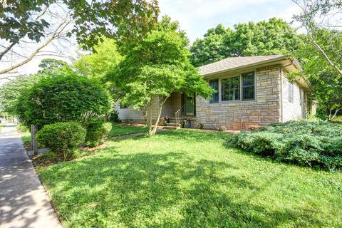 418 E Ctr, Monticello, IL 61856 photo 3