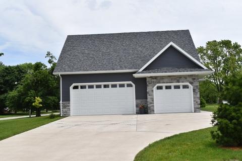600 Warren St, Chenoa, IL 61726 photo 4