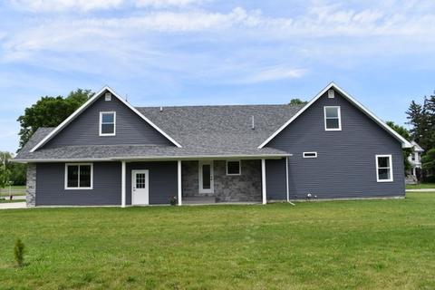 600 Warren St, Chenoa, IL 61726 photo 8