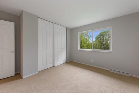 44 Portwine Rd, Willowbrook, IL 60527 photo 11