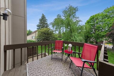 44 Portwine Rd, Willowbrook, IL 60527 photo 16