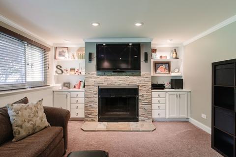 4075 Whispering Trails Dr, Hoffman Estates, IL 60192 photo 19