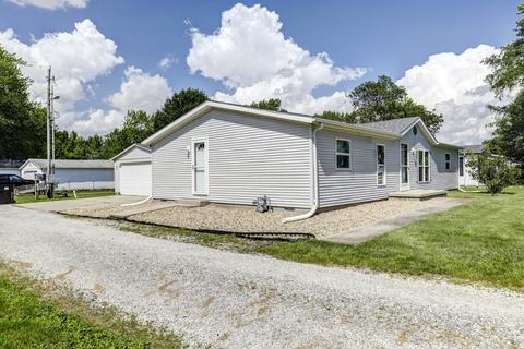 601 E Lincoln Ave, Ogden, IL 61859 photo 3