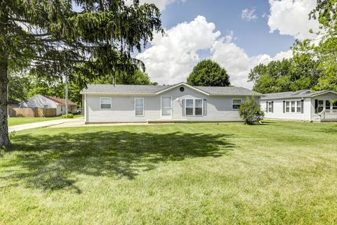 601 E Lincoln Ave, Ogden, IL 61859 photo 1
