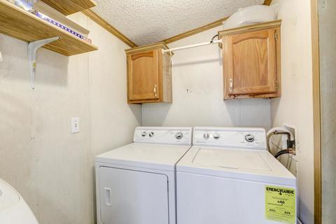 601 E Lincoln Ave, Ogden, IL 61859 photo 15