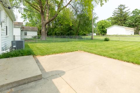 606 S Adelaide St, Normal, IL 61761 photo 6
