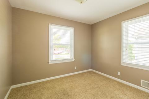 606 S Adelaide St, Normal, IL 61761 photo 14
