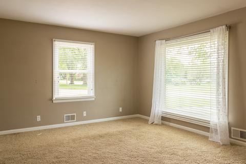 606 S Adelaide St, Normal, IL 61761 photo 10