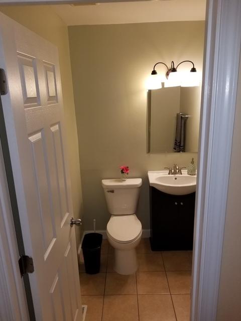 832 Colonial Dr #B, Wheeling, IL 60090 photo 11