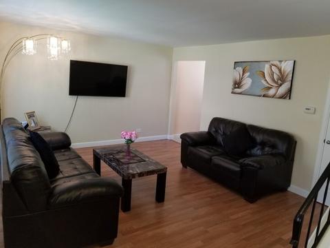 832 Colonial Dr #B, Wheeling, IL 60090 photo 7