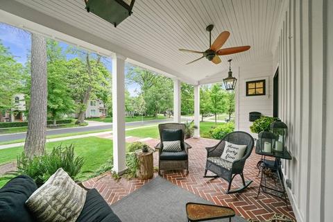 345 E Scranton Ave, Lake Bluff, IL 60044 photo 2