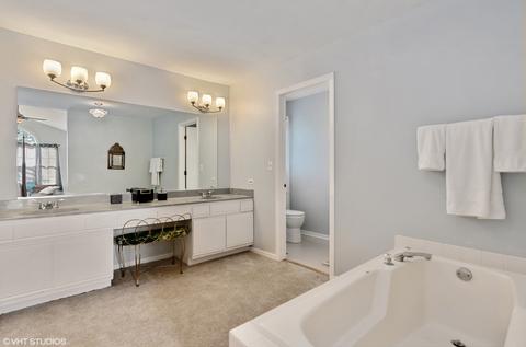 604 Chatham Cir, Algonquin, IL 60102 photo 8