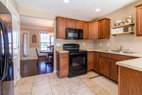 1312 Bryce Ct, Normal, IL 61761 photo 9
