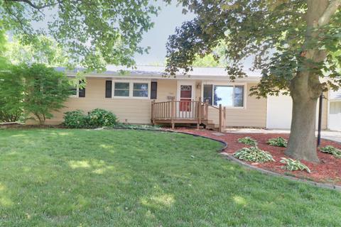 705 Sheridan Rd, Normal, IL 61761 photo 1