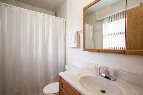 809 E Kimber Ln, Arlington Heights, IL 60005 photo 9