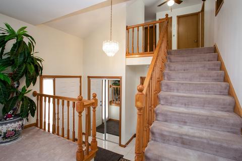 809 E Kimber Ln, Arlington Heights, IL 60005 photo 7