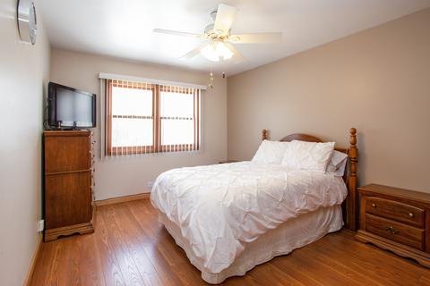 809 E Kimber Ln, Arlington Heights, IL 60005 photo 10