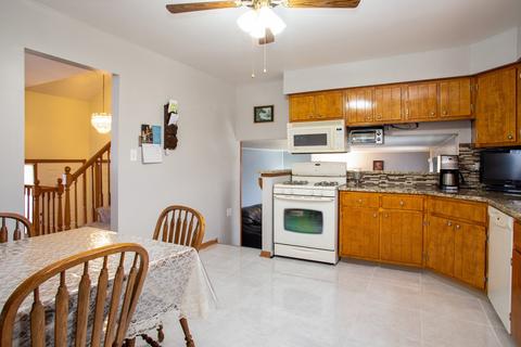 809 E Kimber Ln, Arlington Heights, IL 60005 photo 3