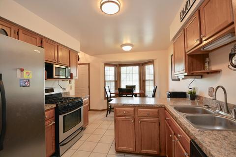 3480 Willowview Ct, Aurora, IL 60504 photo 6