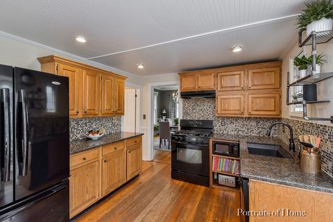 229 E Union Ave, Wheaton, IL 60187 photo 9
