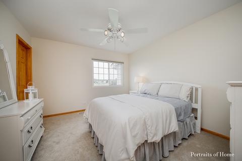 1172 Longford Rd, Bartlett, IL 60103 photo 13