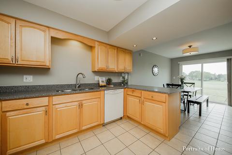 1172 Longford Rd, Bartlett, IL 60103 photo 6