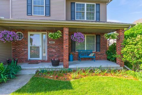 3021 Three Eagles St, Normal, IL 61761 photo 2