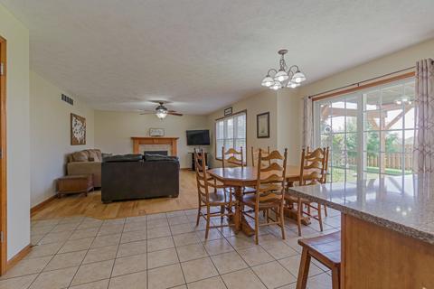 3021 Three Eagles St, Normal, IL 61761 photo 5