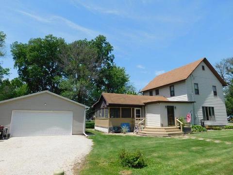 306 N 4th St, Cornell, IL 61319 photo 1