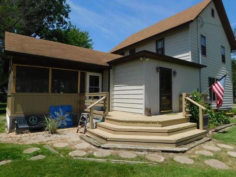 306 N 4th St, Cornell, IL 61319 photo 3