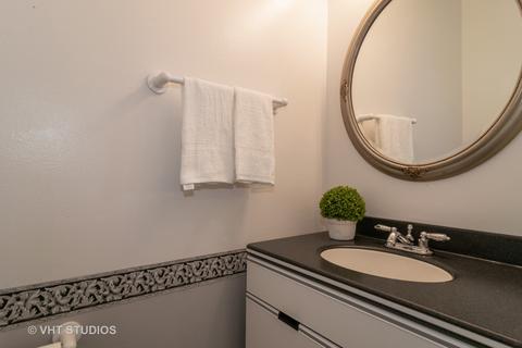1125 Sausalito Ct, Bartlett, IL 60103 photo 9