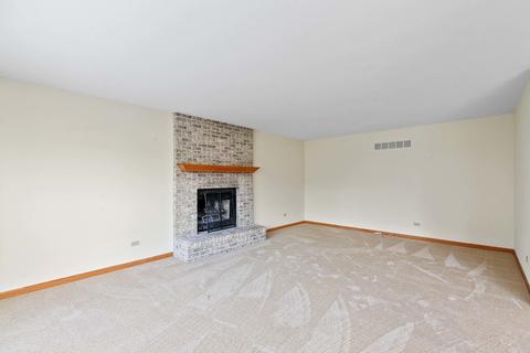 2011 Oakdale Estates Dr, Plainfield, IL 60586 photo 8