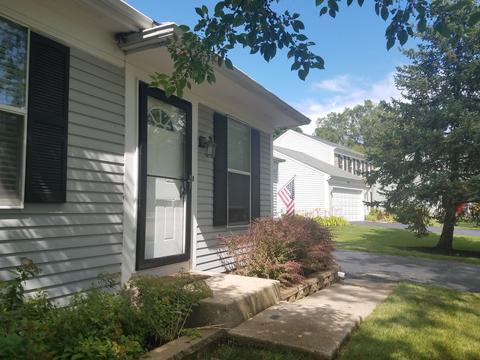 1025 Meghan Ave, Algonquin, IL 60102 photo 3