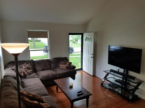 1025 Meghan Ave, Algonquin, IL 60102 photo 5