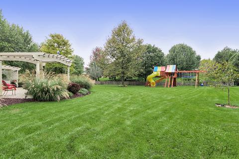 522 Greens View Dr, Algonquin, IL 60102 photo 3