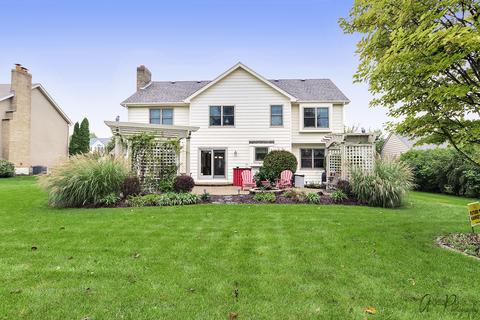 522 Greens View Dr, Algonquin, IL 60102 photo 2