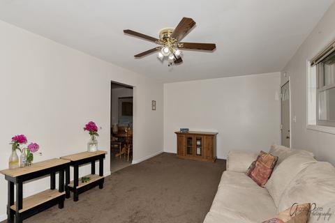 4808 Howard St, Mchenry, IL 60050 photo 6