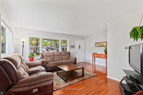 77 E Circle Dr, Montgomery, IL 60538 photo 5