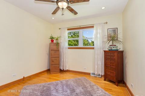 264 E Fullerton Ave, Elmhurst, IL 60126 photo 8