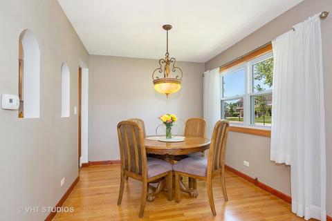 264 E Fullerton Ave, Elmhurst, IL 60126 photo 3